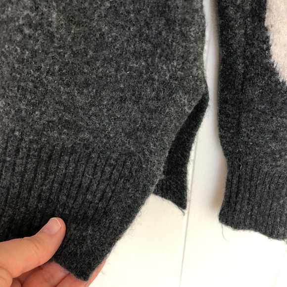 Madewell Dotted Bartlett V-Neck Sweater in Wool Alpaca Blend Coziest Yarn XXS - Picture 7 of 11